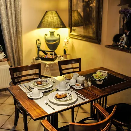 De Dubbelmolen Bed & Breakfast Tongeren