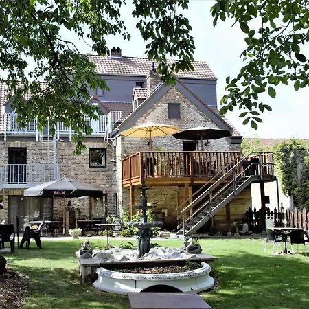 De Dubbelmolen Bed & Breakfast 3*