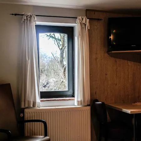 De Dubbelmolen Bed & Breakfast 3*