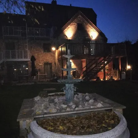 De Dubbelmolen Bed & Breakfast Tongeren