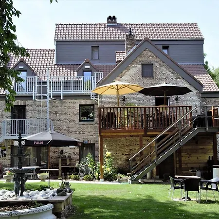 De Dubbelmolen Bed & Breakfast 3*